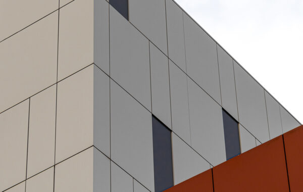 alüminyum kompozit cephe giydirme